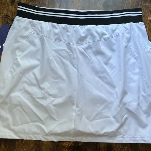 Tee Time womens white golf skort. Size: L. Authentic golf wear. Black Size L