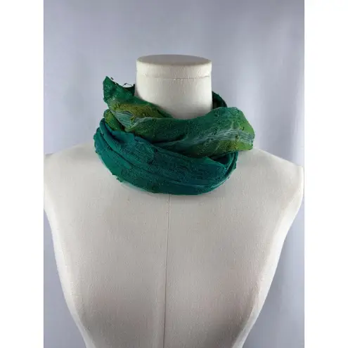 Women’s Green, Blue, & Teal Tasseled Knit & Mesh Scarf Green