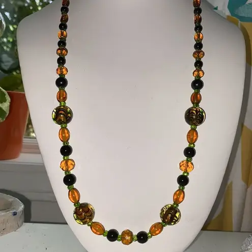 Beautiful Matching Necklace, Bracelet, & Earrings