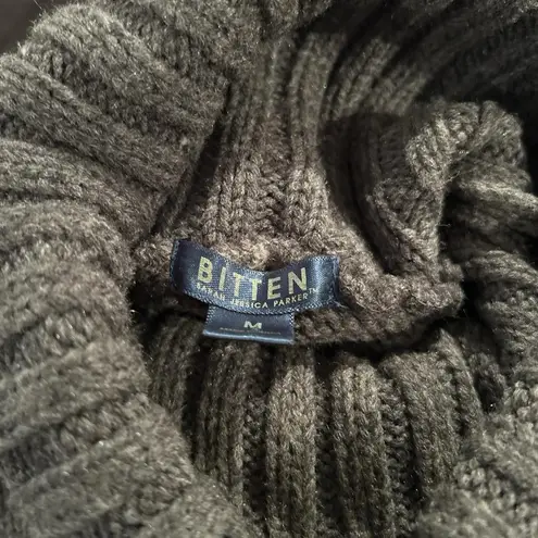 Vintage Y2K Gray Turtleneck Knit Sweater Dress with belt Size M