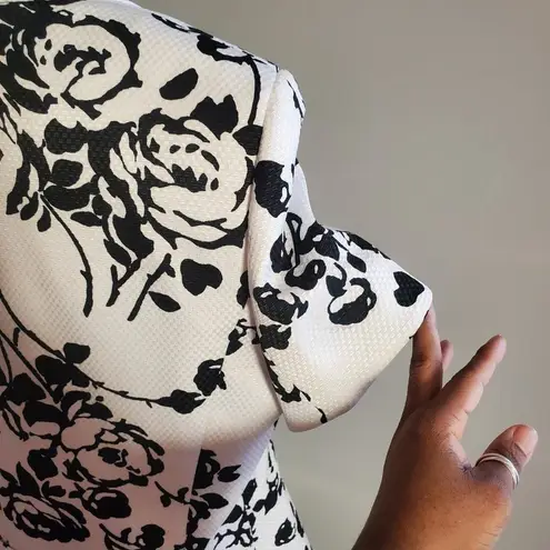 John Meyer Floral Pencil Skirt Suit 16 Black