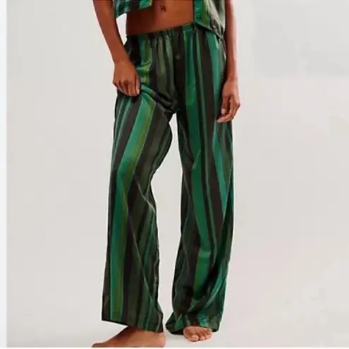 Plush Revolve Striped Green & Black Pants Vest Set(Size Small) Blue