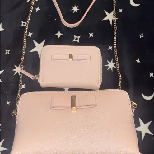 Elegant Pink Bow Accent Women's Bag Set