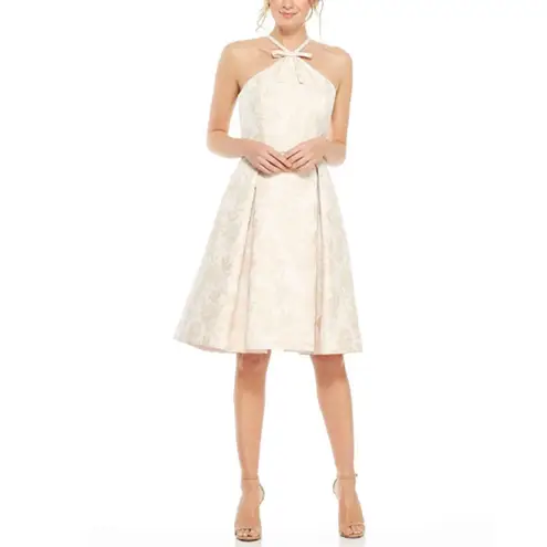 Gal Meets Glam Women’s Evelyn Sea Holly Jacquard Pink Floral Halter Neck Dress