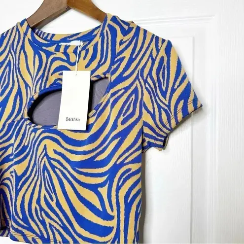 Bershka Zebra Blue Tan Short Sleeve Crop Top Front Slit Size Large