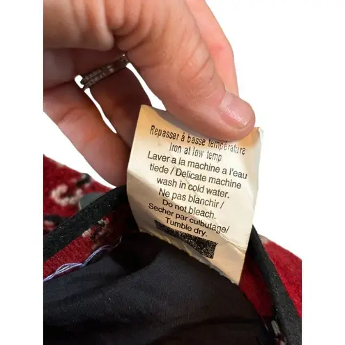 Vintage Tsunami Red Floral Wool Crossbody Bag With Black Trim & Zipper Closure Red