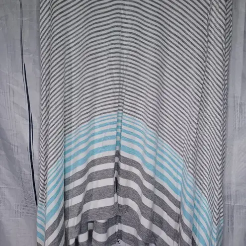 Max Studio  Striped Sleeveless Top - Gray and Blue - Image 4