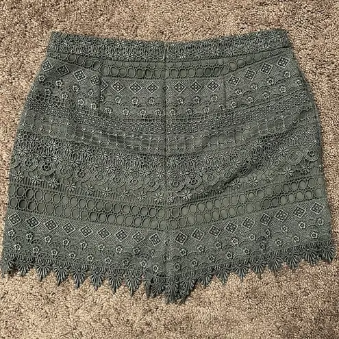 BCBG Maxazria green lace double layer high waisted shorts