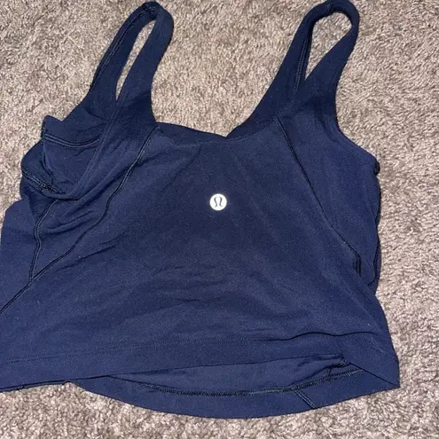 Lululemon  size 6 align top