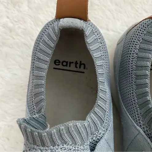 Earth Brand Earth Desire Flow Sneakers in Light Blue Suede