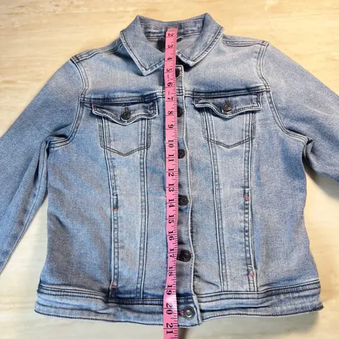 kensie jeans vintage luxe denim jacket light wash distressed size small Blue