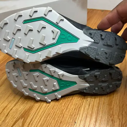 on cloud On Cloudventure Peak 3 Women's Trail Running Sneakers Black/Glacier, Size 7W