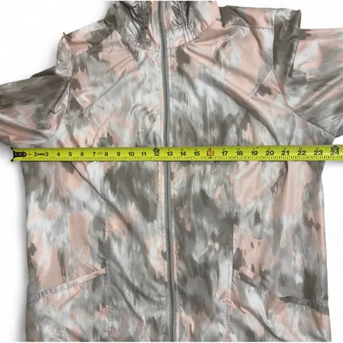 Weekends by Chico's Windbreaker Lightweight Full Zip Jacket Abstract Size 3 Pink