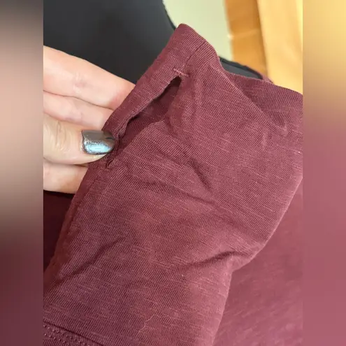 Frye & Co. Burgundy Fox Tail Heritage Raw Hem Thumb Holes Top size L Size L