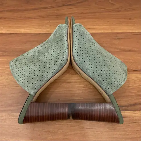 White House | Black Market  “Mackenna” Green Suede Perforated Heels Mules Size 8M