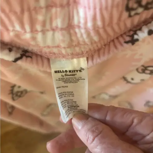 Sanrio HELLO KITTY BY  PINK PAJAMA LOUNGER BOTTOMS XL 16-18 SOFT HAS SNOWFLAKES - Image 3