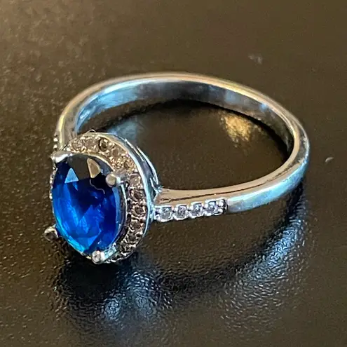 Oval blue sapphire silver plated CZ ring Size 10