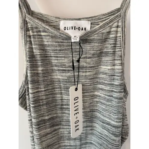 Olive & Oak NWT Tank