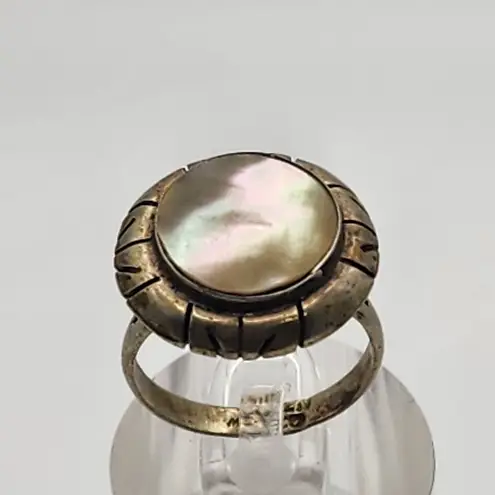 Vintage Mexico Silver Tone Mother Of Pearl Ring (7)