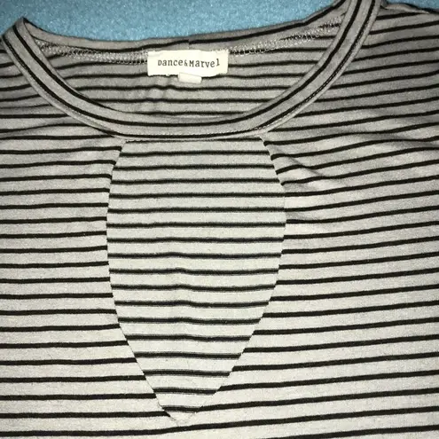Dance & Marvel cutout chest striped top slinky short sleeve stretchy NEW size S