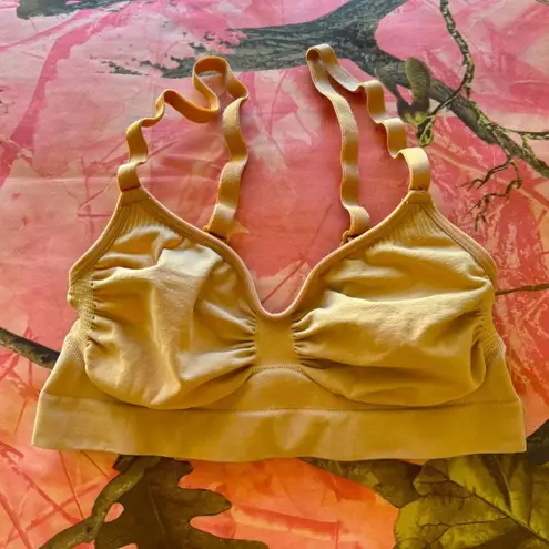 SKIMS seamless sculpt bralette clay tan