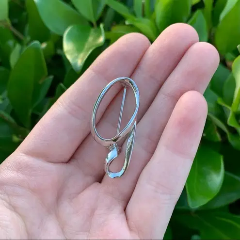 Vintage Sarah Coventry Cursive G Brooch Pin Silver