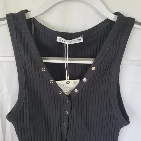 ZARA  Black Ribbed Snap Button Sleeveless V-Neck Women's Bodysuit Size Small