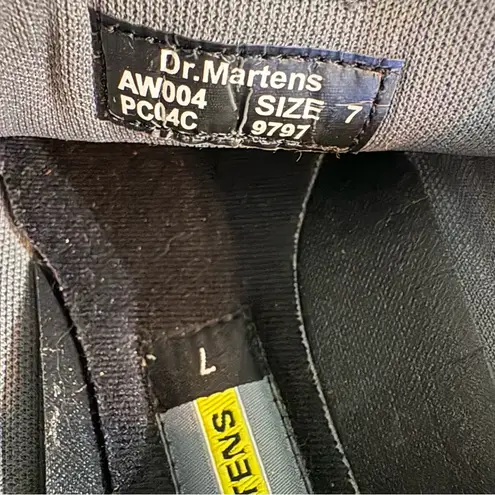 Dr. Martens  VINTAGE OXFORD
LACE UP shoes 9797 Very Rare Sz 7 Excellent Condition