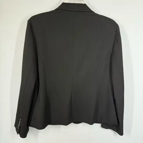 Korinna Women’s 2p black pant suit size 10 petite