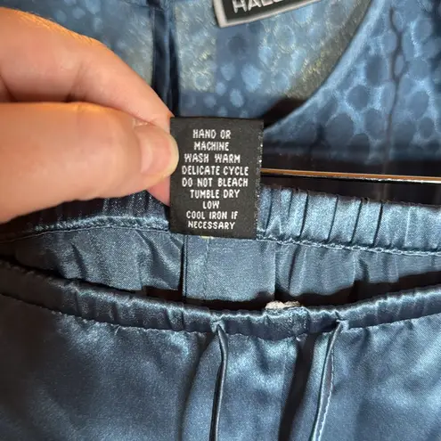 HALSTON Slate Blue Satin Pajama Set Size Medium