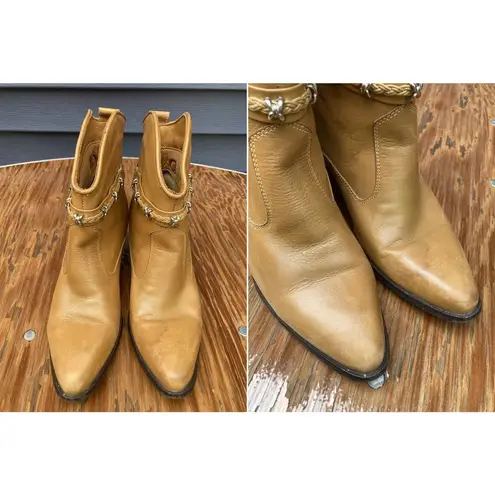 Dingo Size 8.5 B Belted Cowboy Ankle Boots Brown