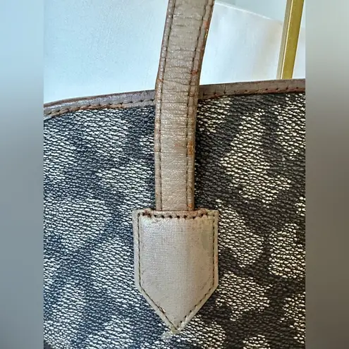 Yves Saint Laurent Autre Marque PVC Leather YSL Logo Giraffe Tote Vintage Tan