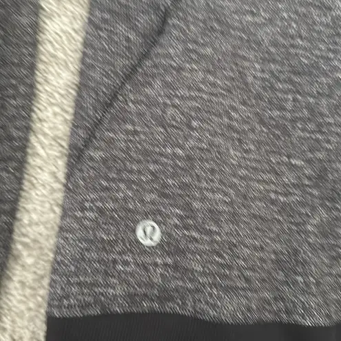 Lululemon  Grey and Black Quarter-Zip Jacket – Stylish & Functional