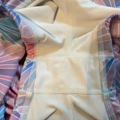 Fleo Pink, Blue & Purple Mermaid Shell Print Low Rise Activewear Shorts Sz S Pink