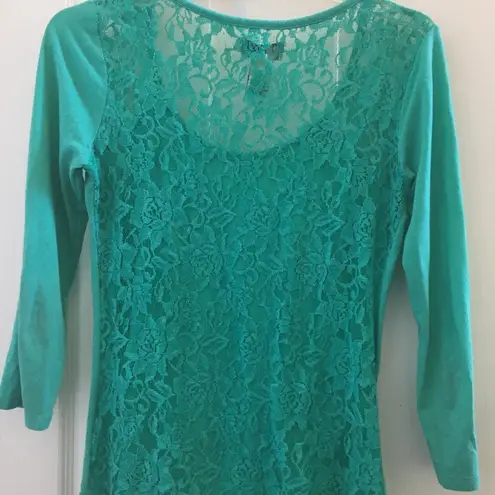 SO FINAL MARKDOWN Unique junior  tee small - Image 4