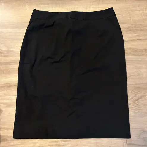 J. McLaughlin  Black Pencil Skirt Front Slit Button Pocket Detail