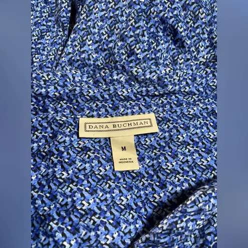 Dana Buchman blue button up long sleeve blouse
