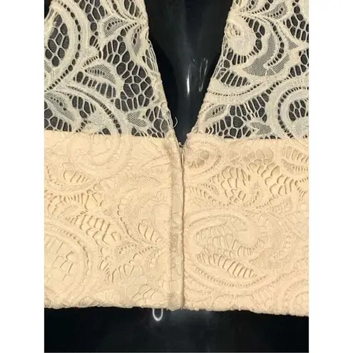 Anny Lee Women's Two-Piece Lace Halterneck Long Gown Cream Size XS