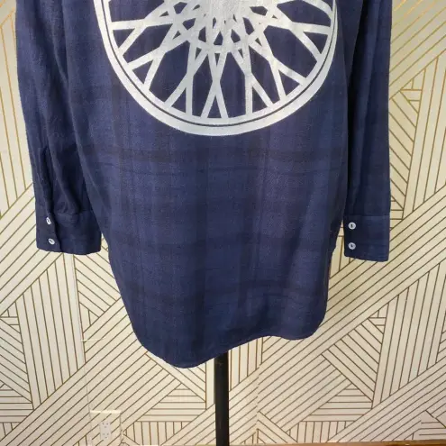 SoulCycle ‎ Blue Plaid Flannel Button Down Logo Top