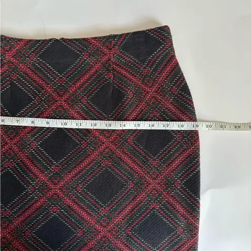 J. McLaughlin  Plaid Pencil Mini Skirt Women’s size Medium Black Red Green Gold