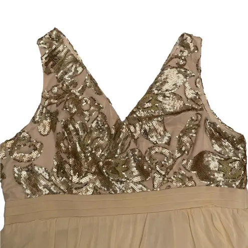 Little Mistress Final sale: New woman’s London Gold sequin dress