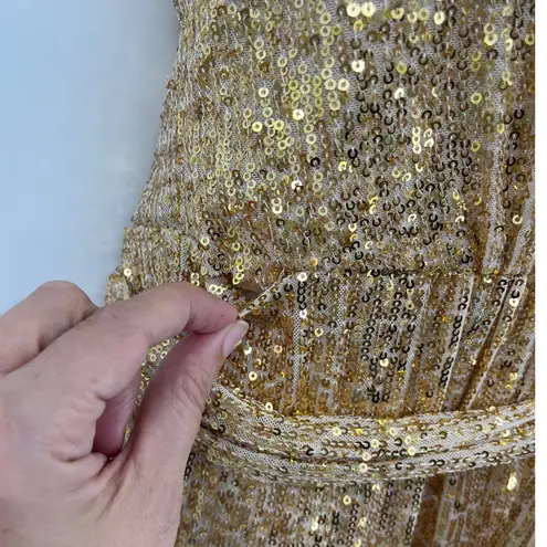 Ieena for MacDuggal Sequin Halter Dress Sz 8 Gown Gold Sequin New Years Formal