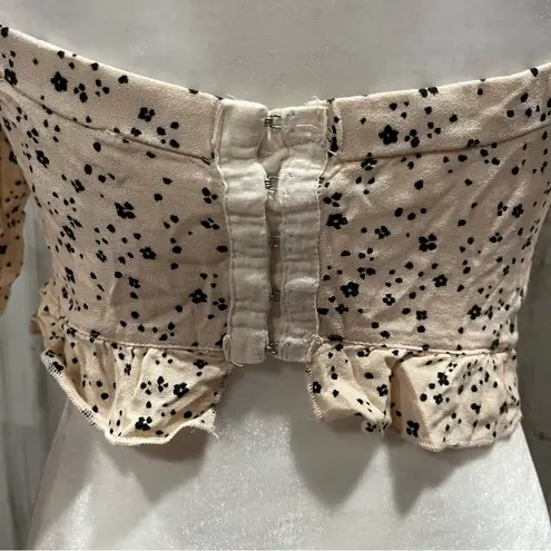 Urban Romantics Cream Ditzy Floral Mermaid Crop Top Tie Front Size Juniors Med