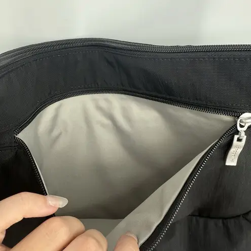 Baggallini Baggalini Black Everywhere Messenger Bag Purse Travel Nylon