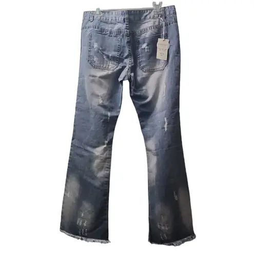 Top Trends Denim Flare Jeans Distressed Frayed Hem Button Fly Light Wash 32 Blue Size 42