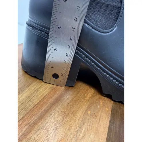 Circus by Sam Edelman Black Rubber Chelsea Lug Sole Platform Boots Womens Size 8