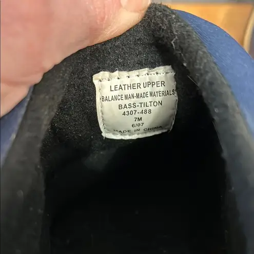 Women’s 7 Bass Duck Shoes Brown & Blue Rubber Lined Weatherproof Drawstring