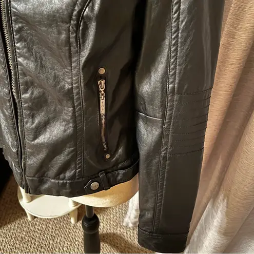 Indigo Saints Womens Size Large Black Vegan Leather Motorcycle Jacket Biker NEW