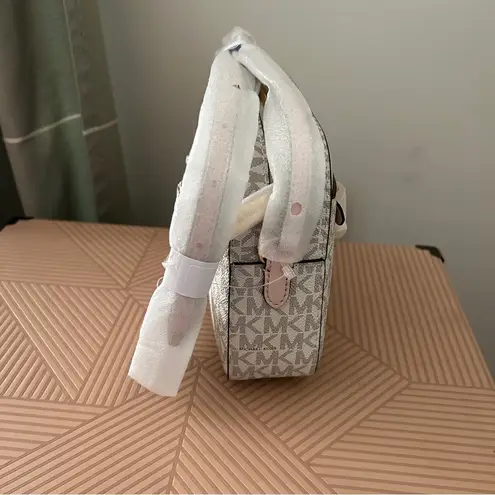 Michael Kors Cream Blush Pink Crossbody Bag Jet Set Signature Style Chain Logo