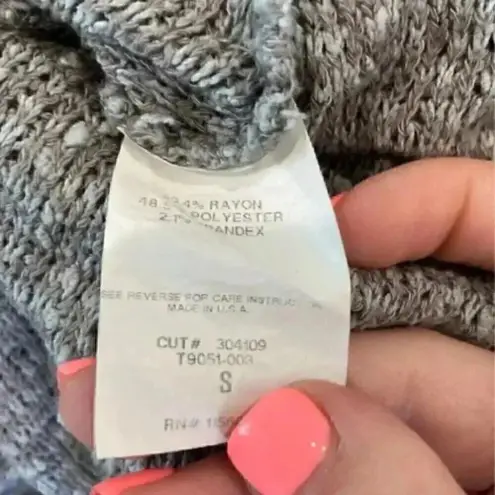 Lush Clothing Lush size small textured cardigan